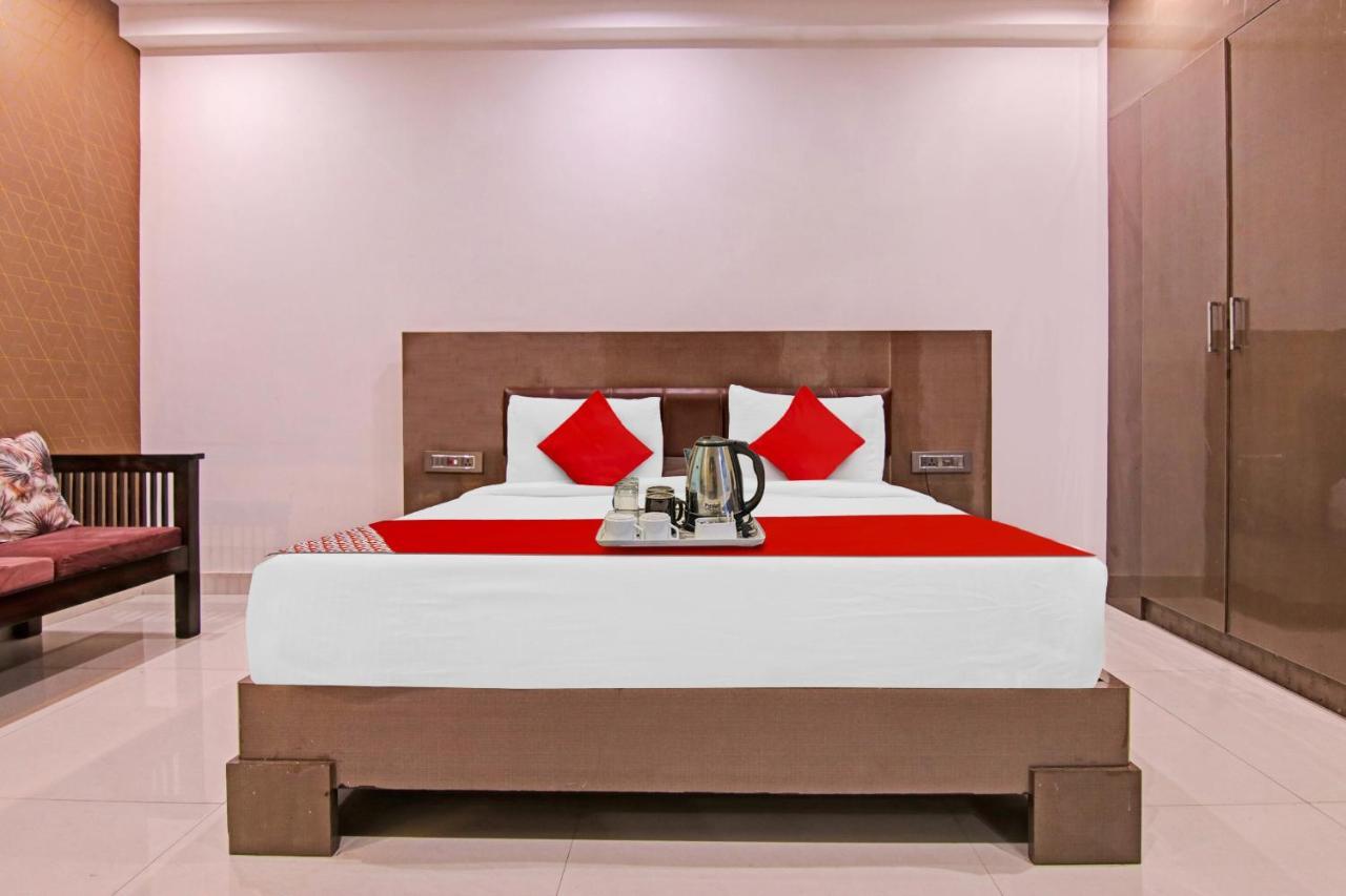 Hotel 19 West 新德里 外观 照片