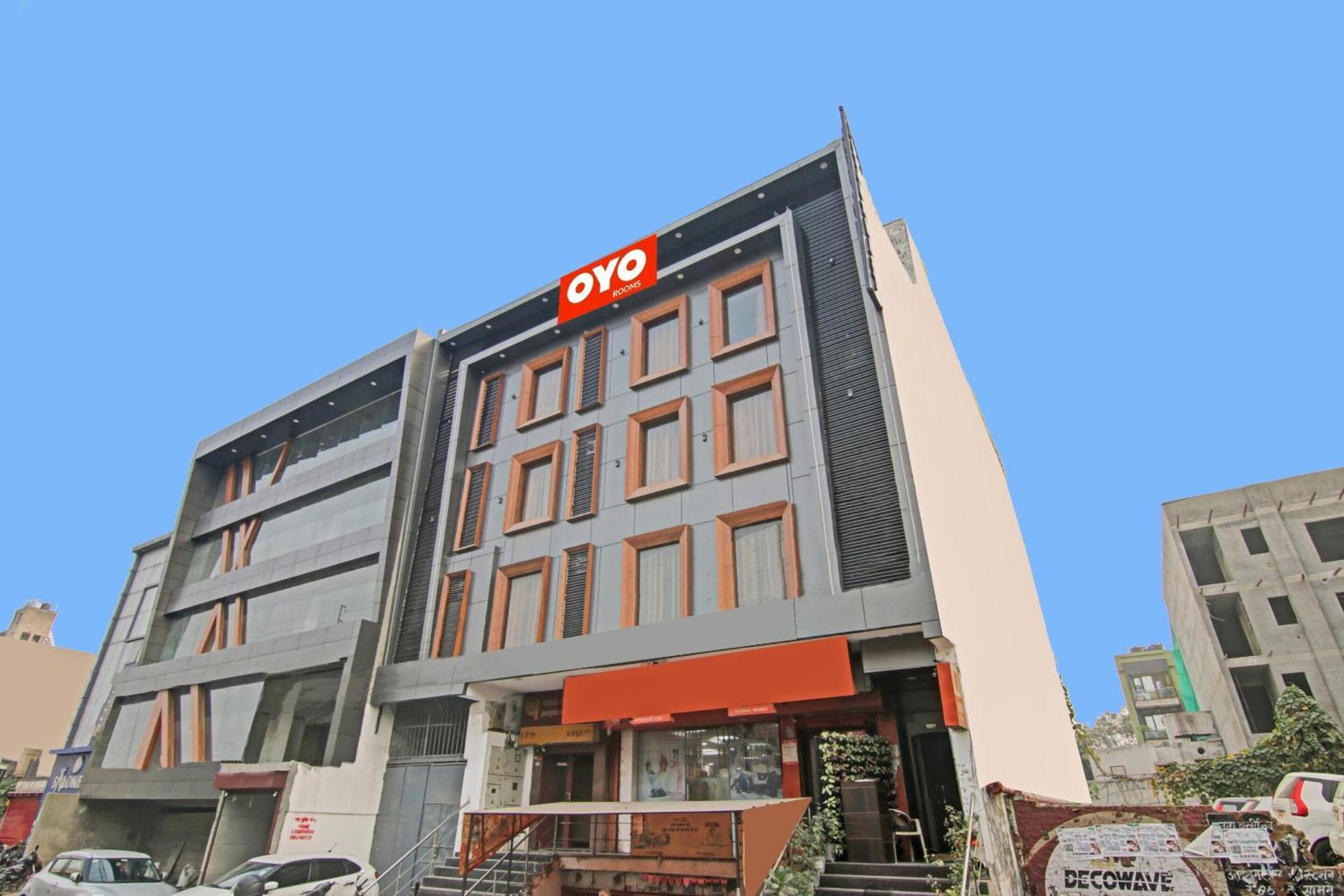 Hotel 19 West 新德里 外观 照片